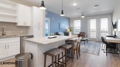 1000 Western Breeze Circle, Unit 1-209 in Davenport, FL - Building Photo - Building Photo