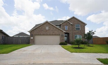 9703 Willowmoor Lane in Brookshire, TX - Building Photo - Building Photo