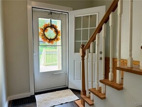 37 White St in Clinton, NY - Building Photo - Building Photo