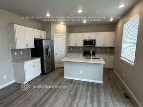 3383 N Irvington St in Aurora, CO - Foto de edificio - Building Photo