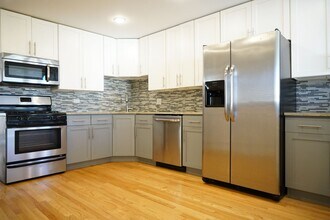 3322 N Troy St in Chicago, IL - Building Photo - Building Photo