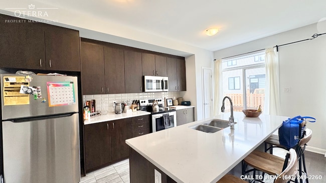 903 Athenry Crt in Ottawa, ON - Building Photo - Building Photo