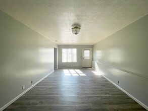 9012 W Jackson St in Muncie, IN - Building Photo - Building Photo