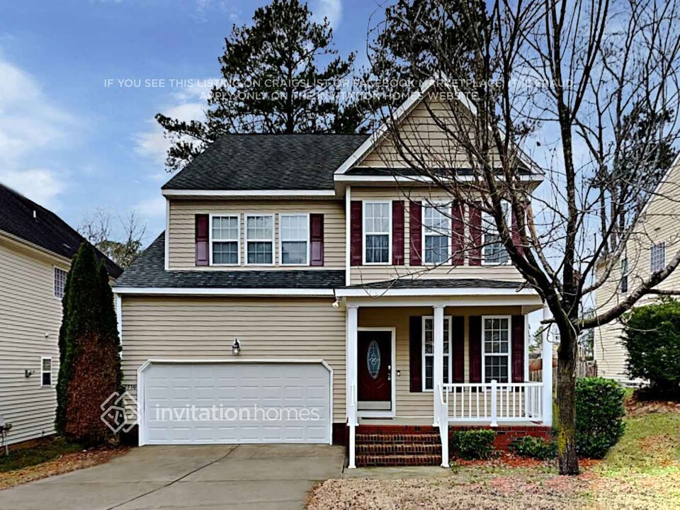 1530 Golden Bell Dr in Raleigh, NC - Building Photo