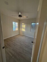 5480 W 121st St in Hawthorne, CA - Building Photo - Building Photo