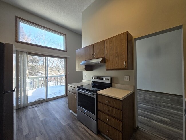 property at 918 N 39th St