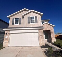 417 Lake Sweetwater Ln in Buda, TX - Building Photo - Building Photo