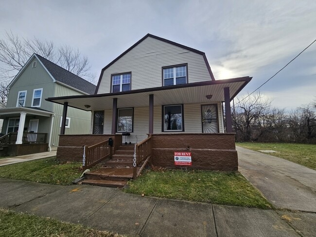 property at 11600 Beulah Ave