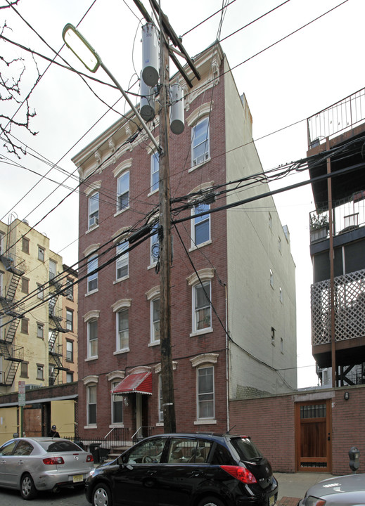 259 3rd St in Hoboken, NJ - Foto de edificio