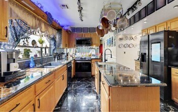 4381 Flagship Ct in Las Vegas, NV - Building Photo - Building Photo