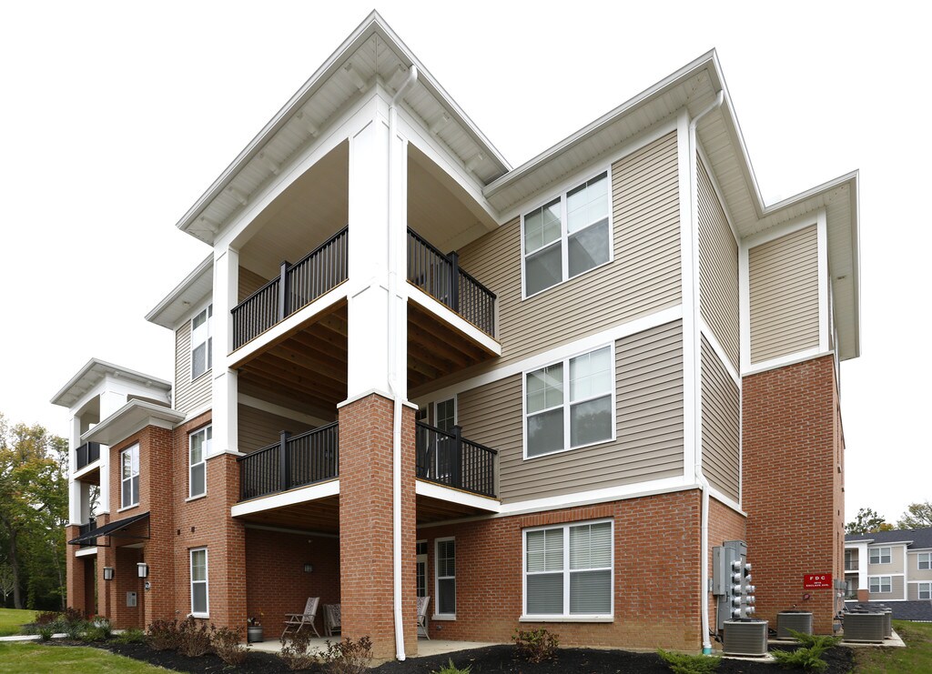 The Enclave Apartments in Sharonville, OH
