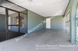 6570 Coliseum Blvd in Port Charlotte, FL - Building Photo - Building Photo