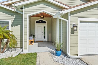 6219 Linton St in Jupiter, FL - Building Photo - Building Photo