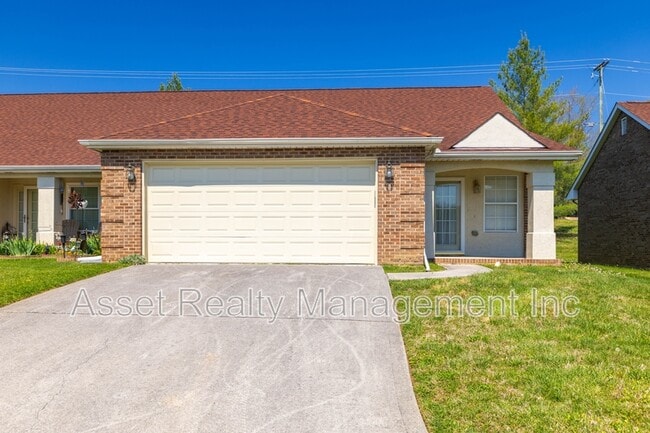 7037 Wakan Ln in Knoxville, TN - Building Photo - Building Photo