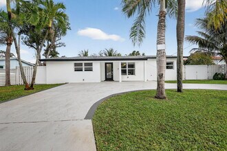 4540 SW 28th Terrace in Fort Lauderdale, FL - Building Photo - Building Photo