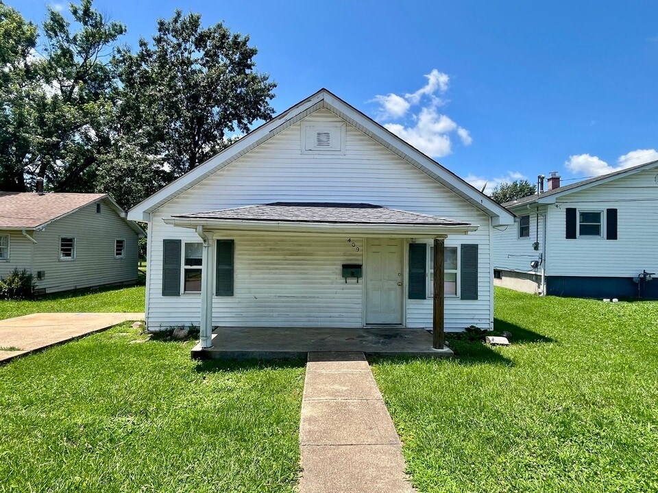 409 S Park St in Sullivan, MO - Building Photo