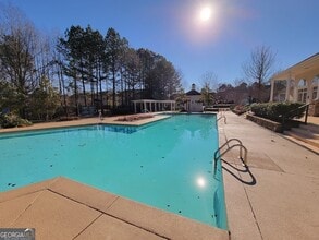 22 Scenic Hills Dr in Newnan, GA - Foto de edificio - Building Photo