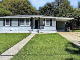 412 5th Way in Pleasant Grove, AL - Building Photo