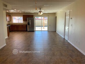 3033 E Corrine Dr in Phoenix, AZ - Foto de edificio - Building Photo