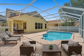 797 Chimney Rock Rd in Weston, FL - Building Photo - Building Photo