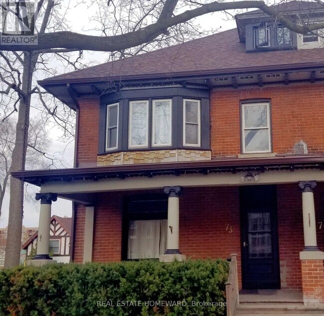 property at 71 Mary St