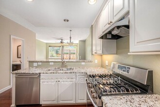 9021 W Phillips Dr in Littleton, CO - Building Photo - Building Photo