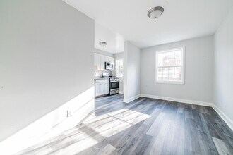 1435 Dartmouth Ave in Parkville, MD - Building Photo - Building Photo
