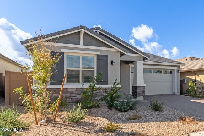 11157 W Parkway Dr in Tolleson, AZ - Building Photo - Building Photo