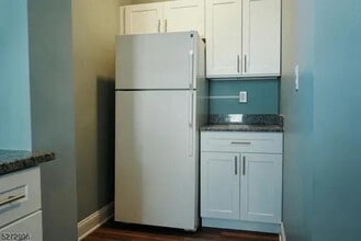 225 Somerset St in Bound Brook, NJ - Building Photo - Building Photo