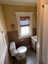 619 N Washington St in Hutchinson, KS - Building Photo - Building Photo