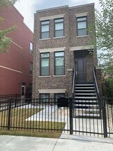 4714 S Calumet Ave, Unit 2 in Chicago, IL - Building Photo - Building Photo