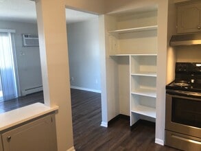 Lobb Field Apartments in Rochester, MN - Building Photo - Building Photo