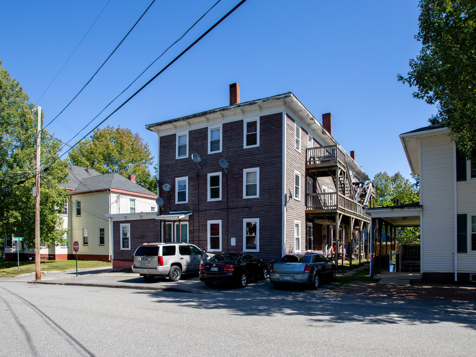 78 Central St in Westbrook, ME - Building Photo