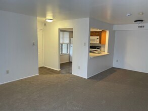 201 Society Pl in Newtown, PA - Foto de edificio - Building Photo