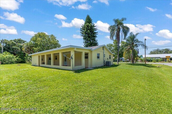 1729 Trimble Rd in Melbourne, FL - Building Photo - Building Photo