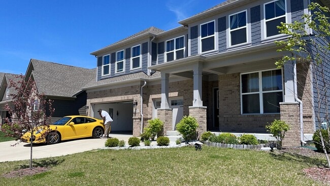 property at 16148 Lavina Ln