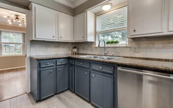 9418 Brig O Doon Cir in Houston, TX - Building Photo - Building Photo