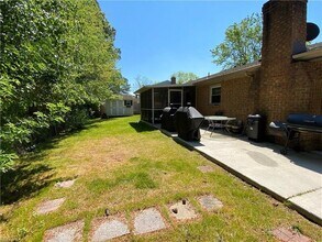 5420 Albright Dr in Virginia Beach, VA - Building Photo - Building Photo