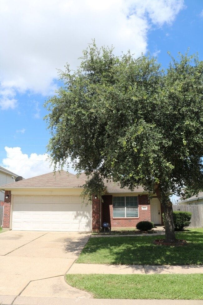 property at 5911 S Brenwood Dr