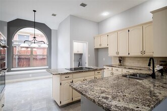 4664 Cherokee Path in Carrollton, TX - Building Photo - Building Photo