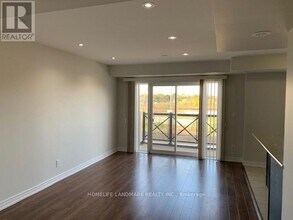 30 Dunsheath Wy in Markham, ON - Building Photo - Building Photo