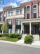 26 Andalusia Ln in Markham, ON - Building Photo - Building Photo