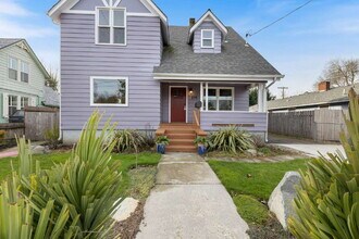 315 SE Davis St in McMinnville, OR - Building Photo - Building Photo