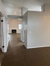 1950 White Oak Dr in Yuba City, CA - Building Photo - Building Photo