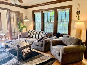 2828 28th Ave S in Minneapolis, MN - Building Photo - Building Photo