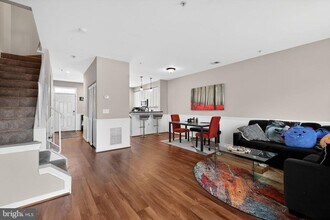 1221 Rockland Ct in Crofton, MD - Building Photo - Building Photo