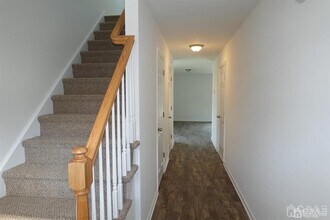 381 Highland St in South Amboy, NJ - Building Photo - Building Photo