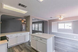 2645 Andres Way in Round Rock, TX - Building Photo - Building Photo