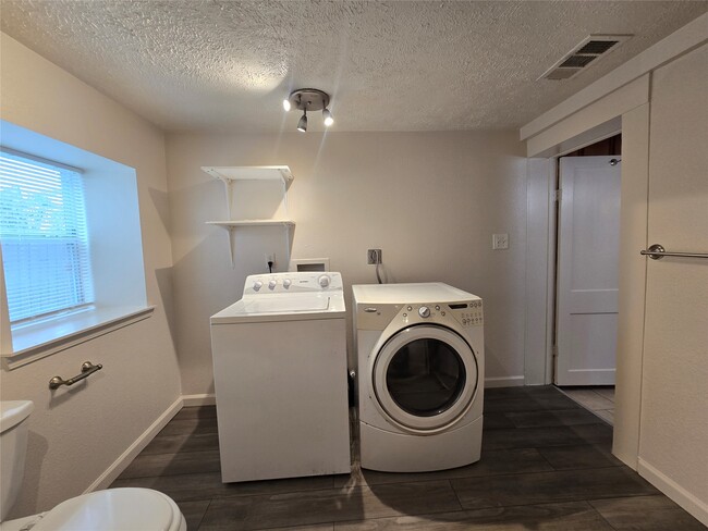 property at 5712 Maco St