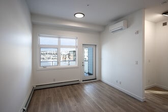 Balsam in Aspen Spring in Calgary, AB - Building Photo - Interior Photo